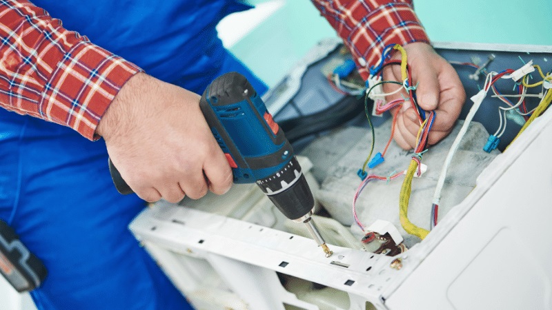 Seferihisar Fondital Fondital çamaşır makinesi kart tamiri – Su almama arızası orijinal parça ile giderildi. - Teknik servis örneği